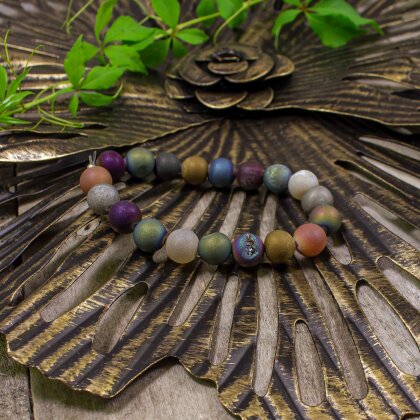 Bracelet from small agate geodes Metallic