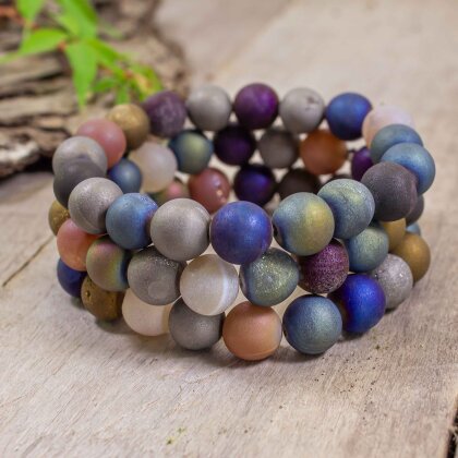 Bracelet from small agate geodes Metallic