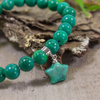 Magnesite Green Bead Bracelet with Star
