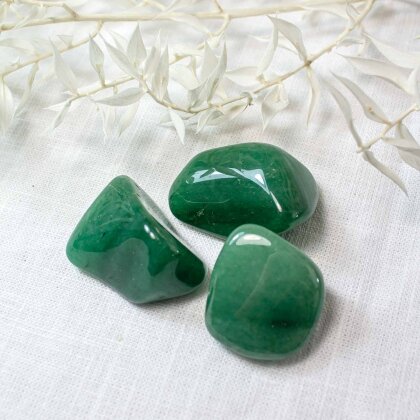 Anahata heart chakra stone aventurine green