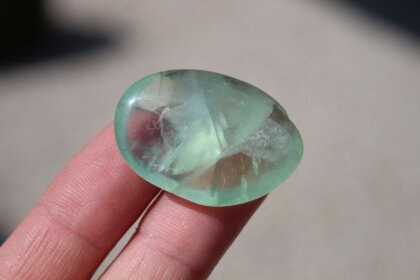Plejaden ET Star ältere Andara Kristall light green 16,10 g