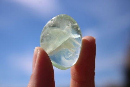Plejaden ET Star ältere Andara Kristall light green 16,10 g