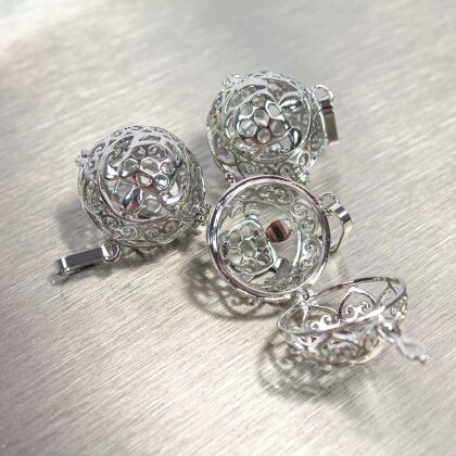 Andara turtle pendant for crystals