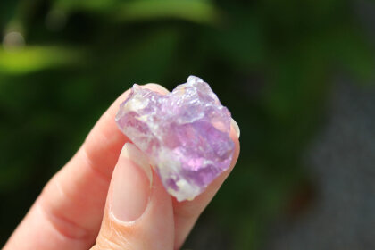 Andara Kristall Lavender Aszendent lila 11,80g