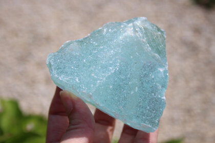 Sea  Foam Healing Andara Kristall turquoise with bubbles 146 g