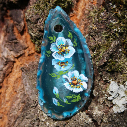 Agate pendant "Balance of the Flowers"