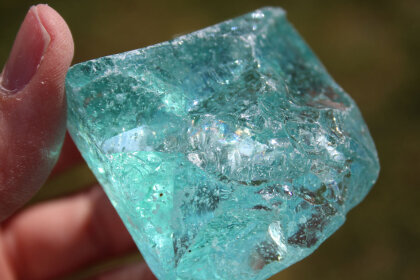 Sea Foam Healing Andara Crystal glass turquoise with bubbles 116 gr